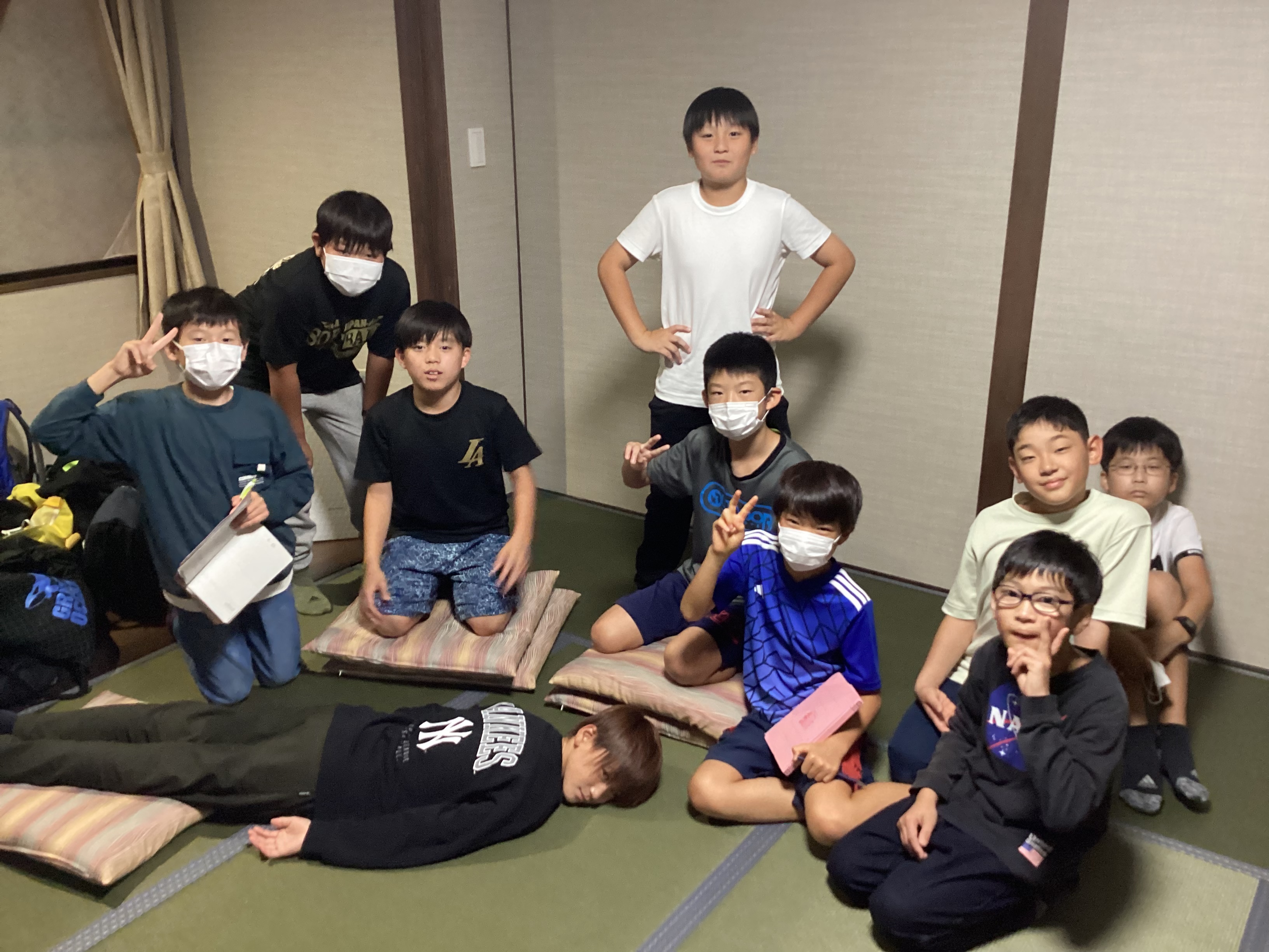 3A1EB357-089A-4DAB-8CF2-AF909CA575EF