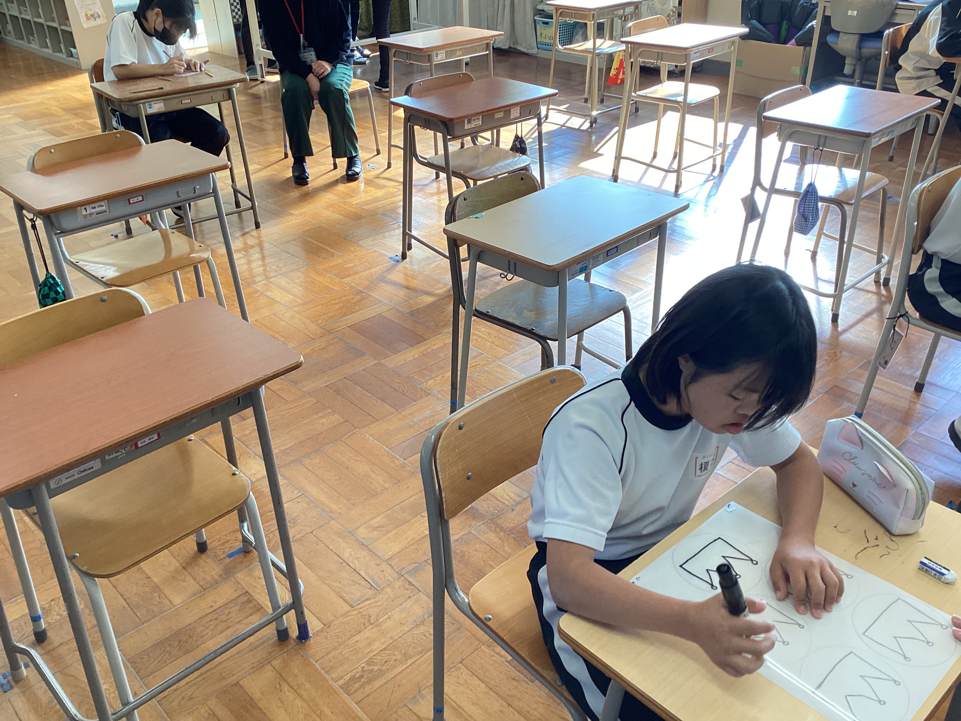 D8BCACE3-6D7C-44EB-8AD3-DB82AAA556BE