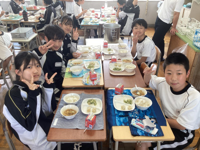 10F428E1-AF4F-4E92-864D-B3ADF3576606