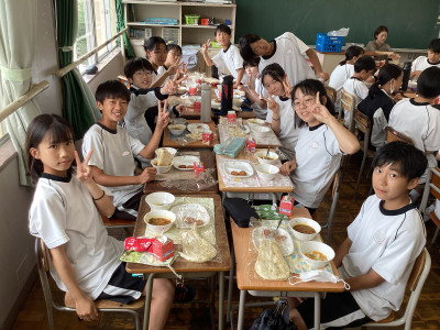 1EF956AC-7D23-4D79-A0E5-080FCE468797